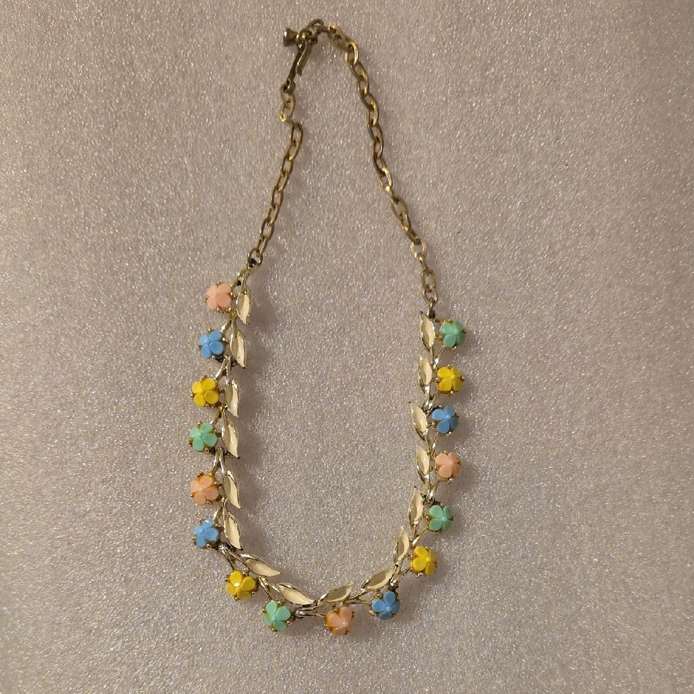 Floral Multicolor Necklace
